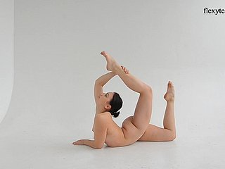 Take charge flexible hot gymnast Dasha Lopuhova