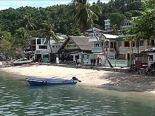 Depute Loose Shows Sabang Strand Puerto Galera Philippines