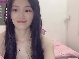 Asian Yammy Teen Webcam Sexual relations Make believe