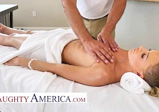 Sad America Emma Hix ottiene un massaggio e un cazzo