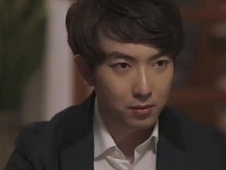 سوتیلے بیٹے نے اپنی والدہ کی دوست کوریائی فلم جنسی منظر کو فکس کیا