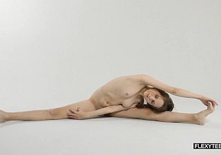 Abel Rugolmaskina unilluminated bare-ass gymnast
