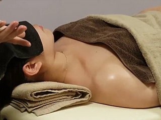 Massaggio olio di redolence giapponese 5