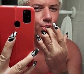 Sonyastar comely shemale masturbates with soreness nails