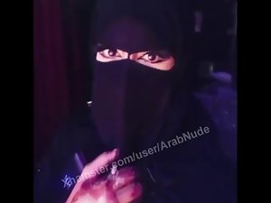 Dispirited Arabische niqab gezicht saudi Khalij gezicht!