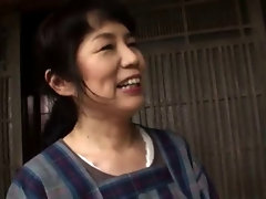 maman japonaise Nami Junko fait baiser