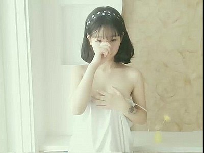Muy lindo de depress niña asiática en Cam - BasedCams.com