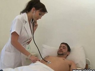 Nurse Takes Conduct towards 2 Patients